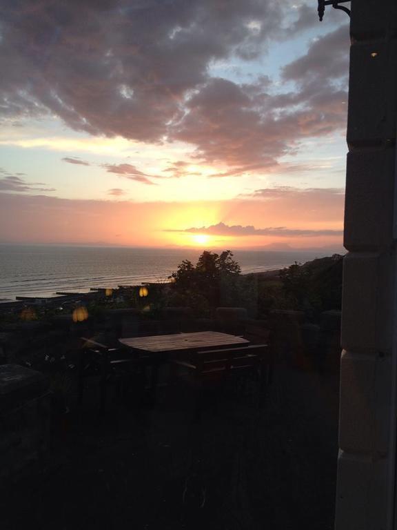 Tyr Graig Castle Hotel Barmouth Exterior photo